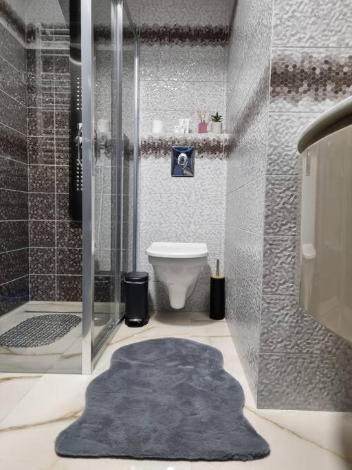באקאו Luxury Apartments מראה חיצוני תמונה